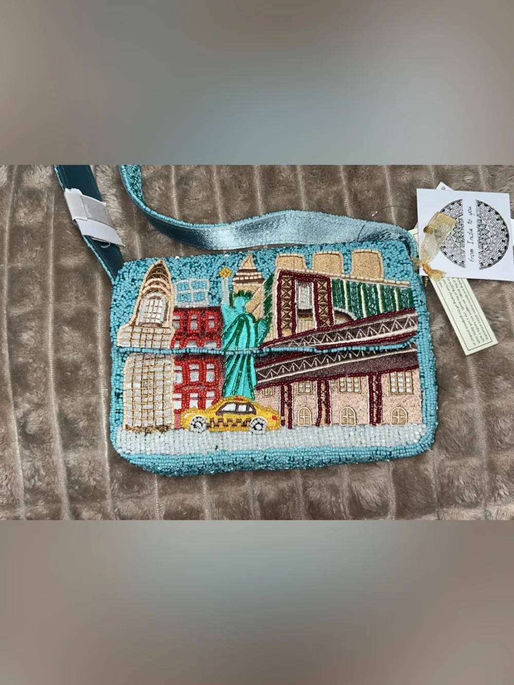 NWT Beaded - From india to you - NYC City Landmark Shoulder Bag